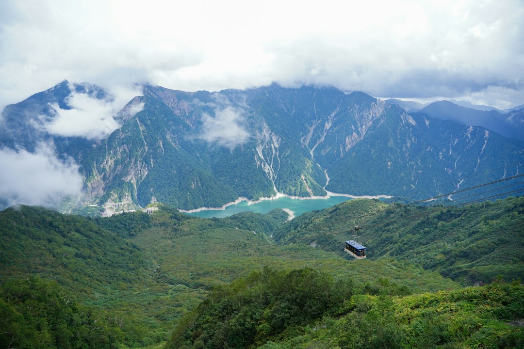 立山黒部アルペンルートの山々